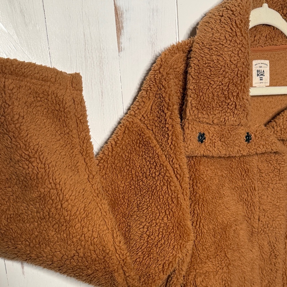 Billabong Women's Sherpa Teddy Bear Jacket - Picture 5 of 8